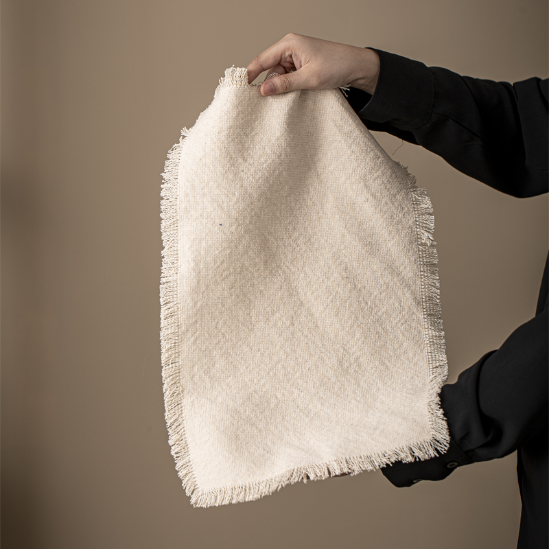 中古侘寂风米白色布艺餐垫棉麻须边干泡席复古隔热垫简约餐巾茶巾