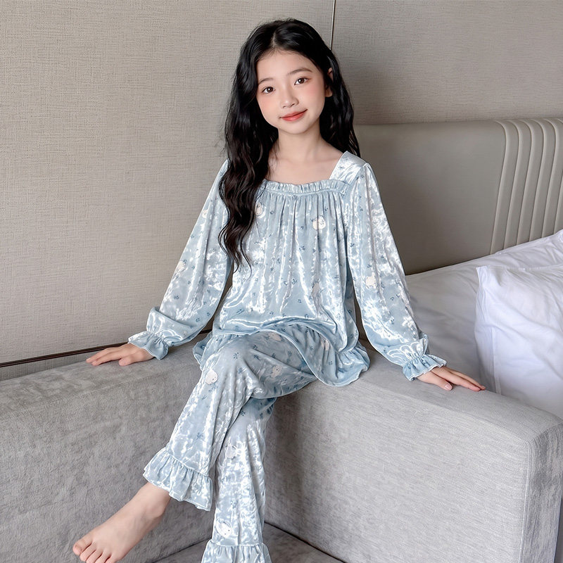 儿童金丝绒睡衣春秋冬长袖开衫家居服套装中大女童薄绒休闲两件套