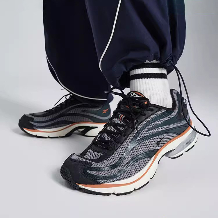 Reebok锐步Premier Pump Paris男女复古老爹运动跑步鞋100204587