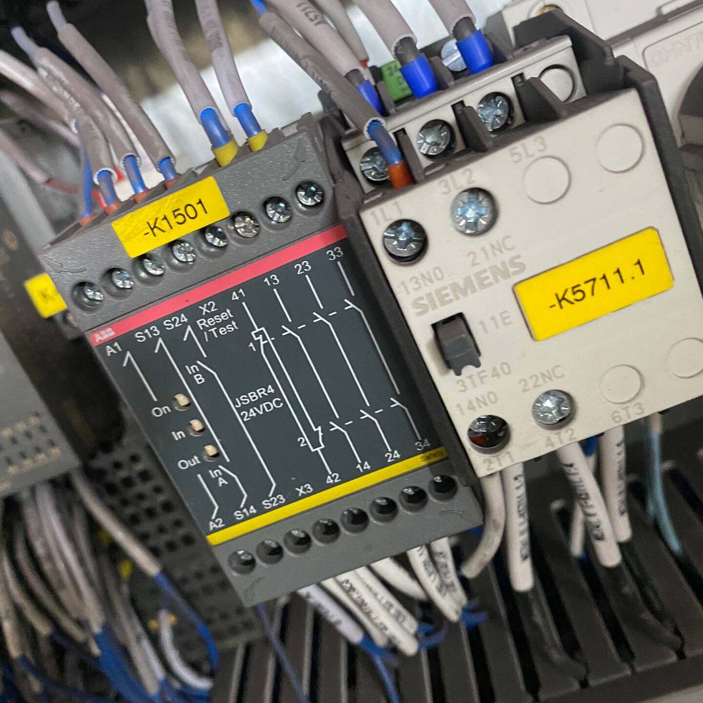 议价适用ABB安全继电器JSBR4维修