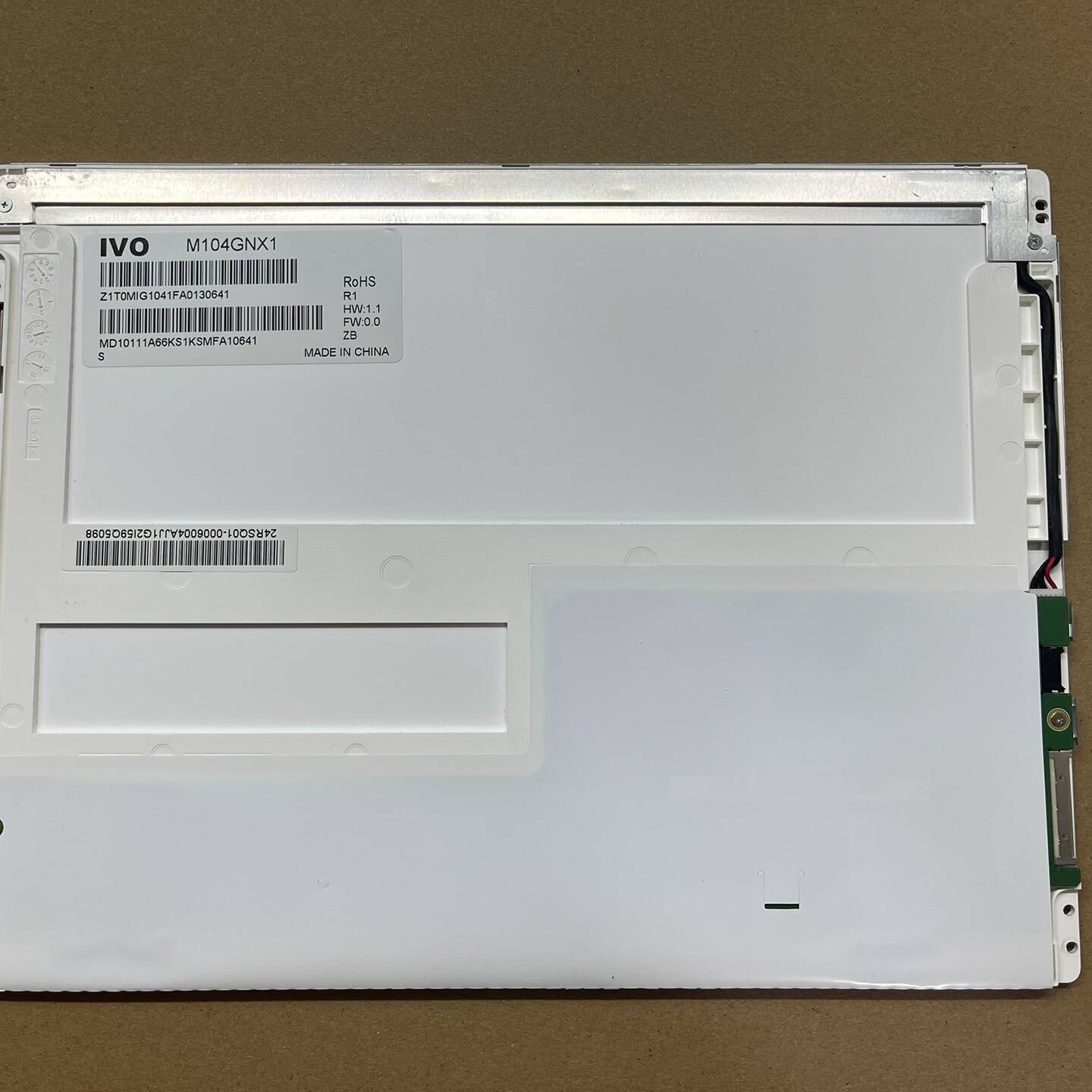 议价适用IVO.M104GNX1 LED背光.1024×768分辨率维修