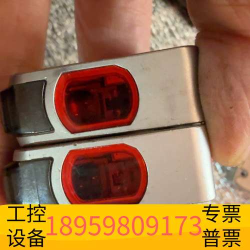 华创科技基恩士KEYENCE LR-ZB100CP激光传感器，