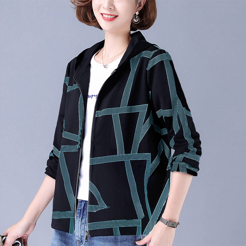 捡漏外贸大牌休闲连帽卫衣