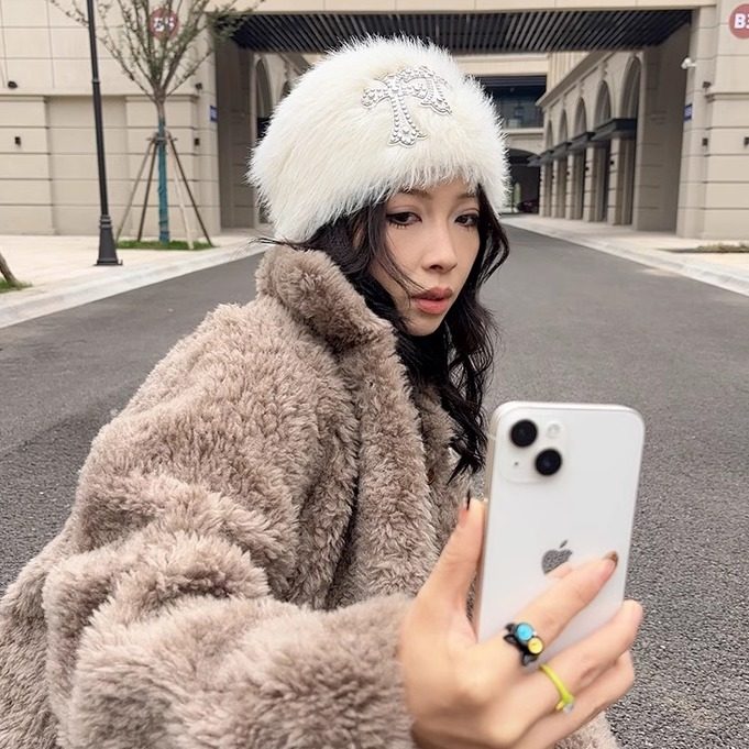 韩版十字架秋冬马海毛针织冷帽女