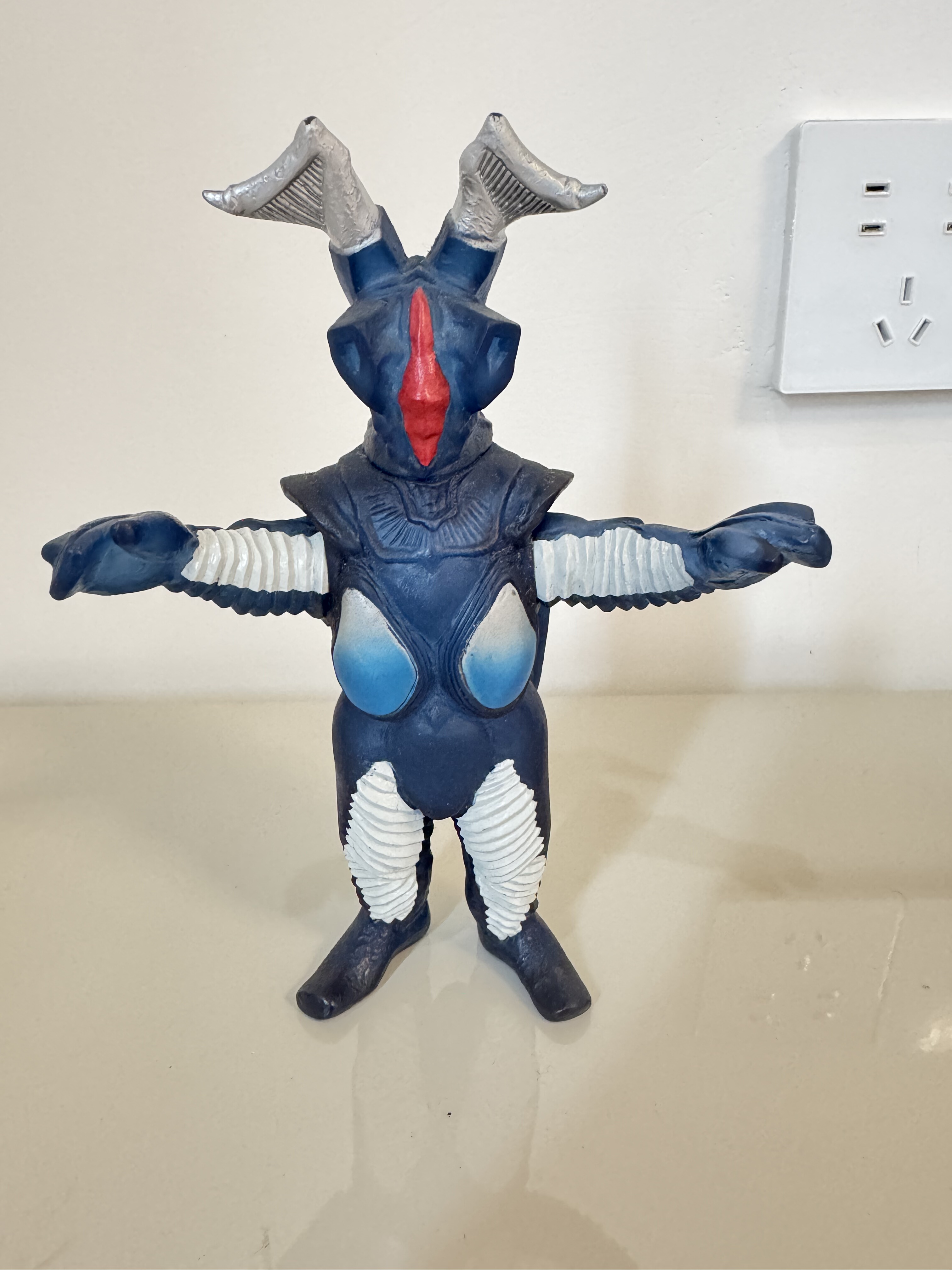 万代 DX魔格芝顿光之魔王兽玛伽杰顿 欧布奥特曼 怪兽软胶日版