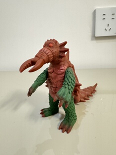 万代日版艾斯奥特曼超兽大怪兽软胶人偶 500系列 克拉勃王 带火花