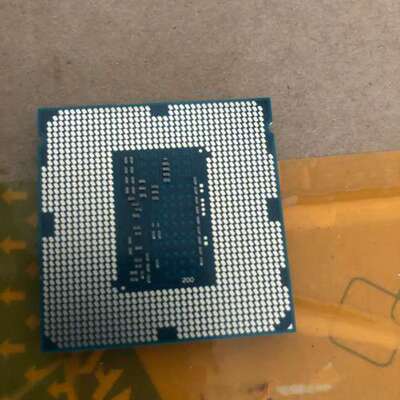 众桦CPU4个，I7-7500,I7-2600.I5-457议价