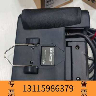 众桦KEYENCE基恩士ML-P2触摸屏，型号STB3678，原
