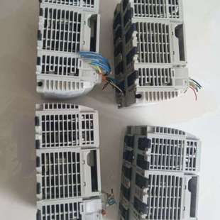 l35e 主机型号是1769 议价 一套三个 众桦ab模块4套