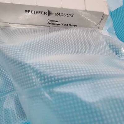 众桦普发PFEIFFER真空计PBR260，型号PT R27 0议价