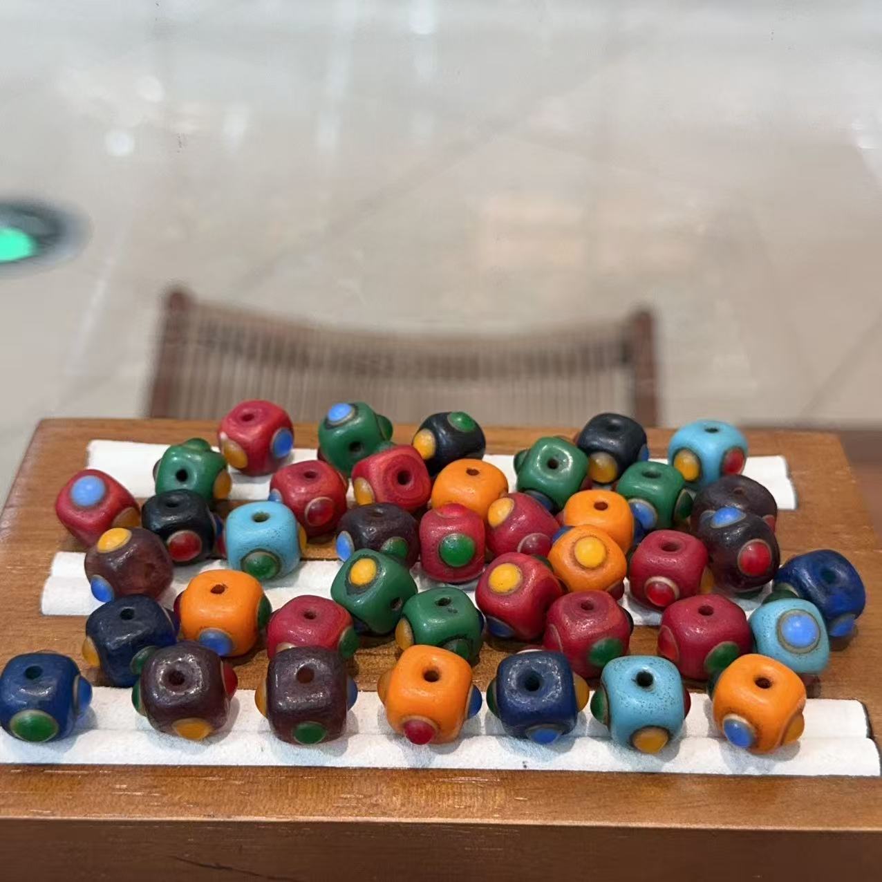 出口尼泊尔老琉璃方墩配饰手工串珠DIY复古文玩佛珠手持项链隔珠