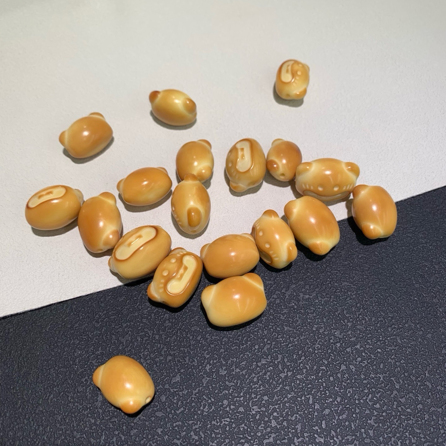 天然象牙果刻可爱鼠配件手工DIY串珠屁桃文玩佛珠手串隔珠配饰