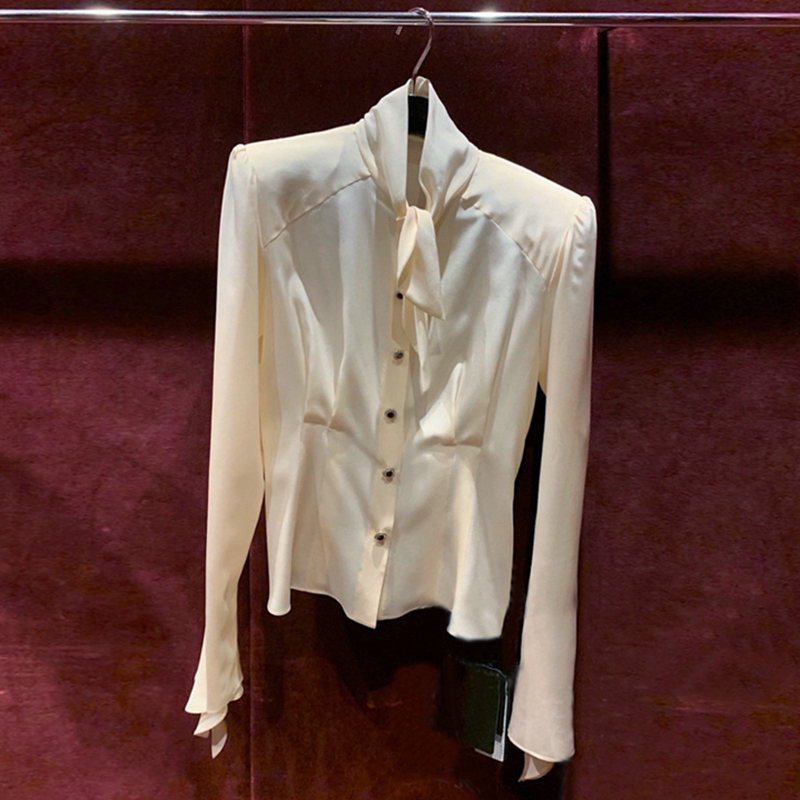 清仓2020春夏复古风系带蝴蝶结水钻扣褶皱飞飞袖甜美百搭雪纺衬衫