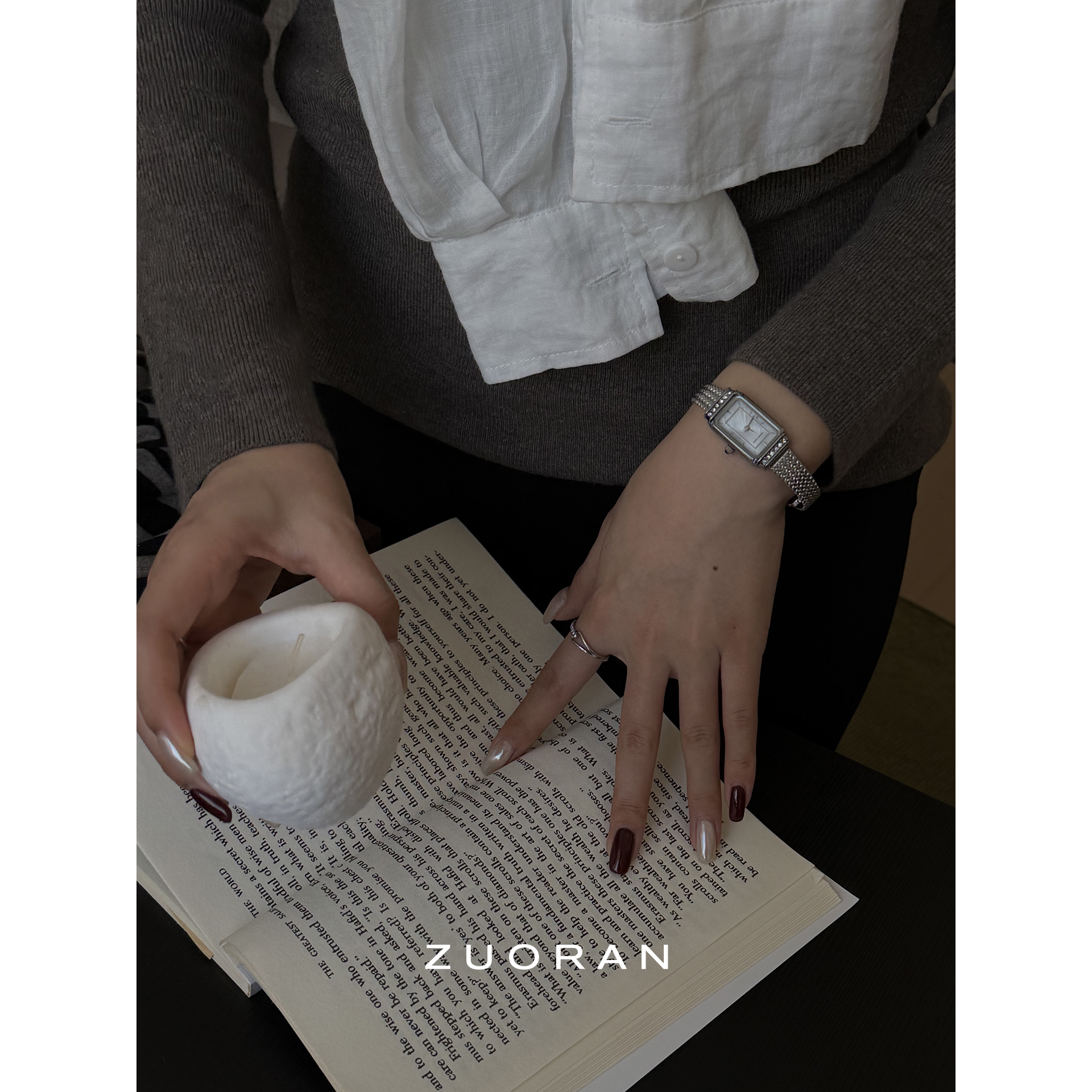 ZUORAN 清冷感镶钻方形贝母面时尚精致ins气质麦穗带女士石英手表