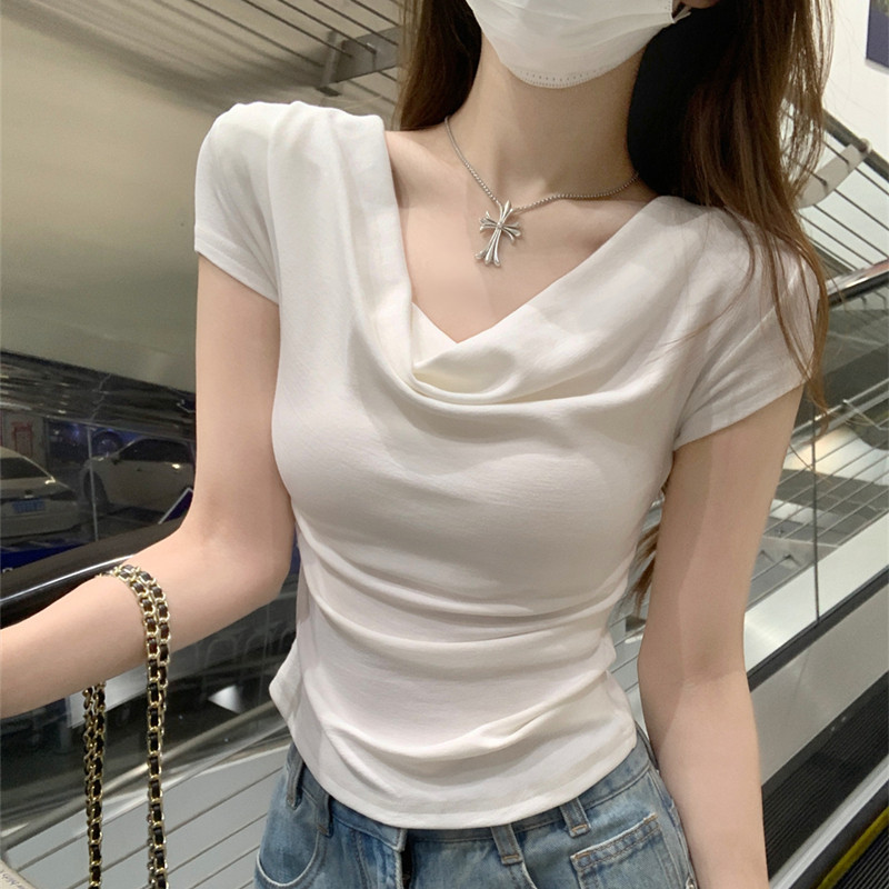 夏日ootd辣妹修身垂折领T
