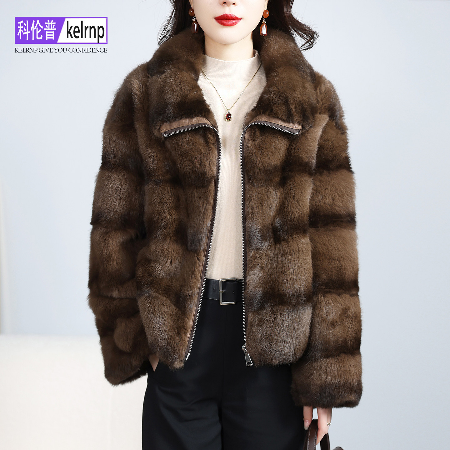 整皮獭兔毛皮草外套女2026冬新条纹大气质优雅短款真皮毛一体大衣