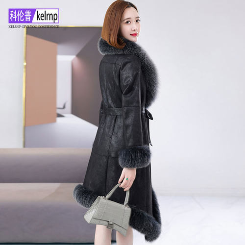 中长款减龄奢华狐狸毛领皮草大衣