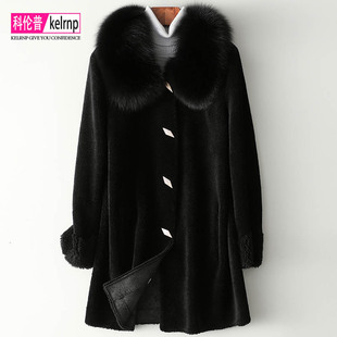 羊剪绒大衣女新款2025冬季中年妈妈韩版狐狸毛羊羔毛颗粒皮草外套