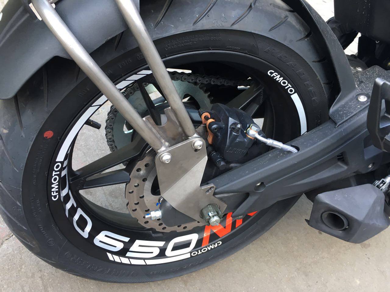 春风摩托车钢圈贴/CFMOTO 650NK/加宽型轮圈贴/轮毂贴花/反光