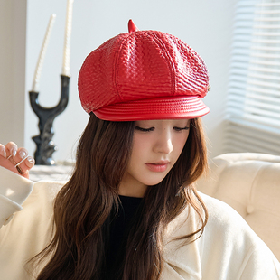 秋冬女士绵羊皮八角帽休闲百搭文艺贝雷帽真皮鸭舌帽子红色画家帽