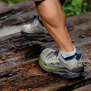 50码 保真奥创奥林巴斯6代加宽户外徒步穿越越野运动跑鞋