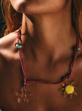 欧美大牌甜美简约耳环