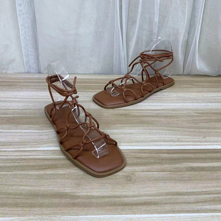 外贸原单新款 沙难时尚 百搭方头粗跟平底凉鞋 罗马鞋