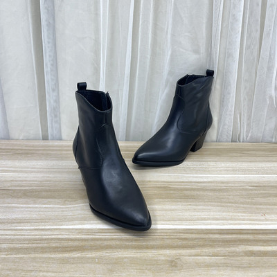 侧拉链时尚舒适网红小短靴中筒靴