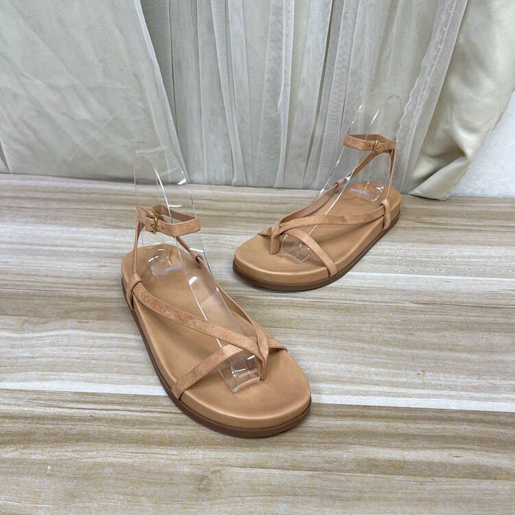 Lady Shoes外贸原单圆头平底凉鞋简约时尚新款舒适休闲百搭外穿