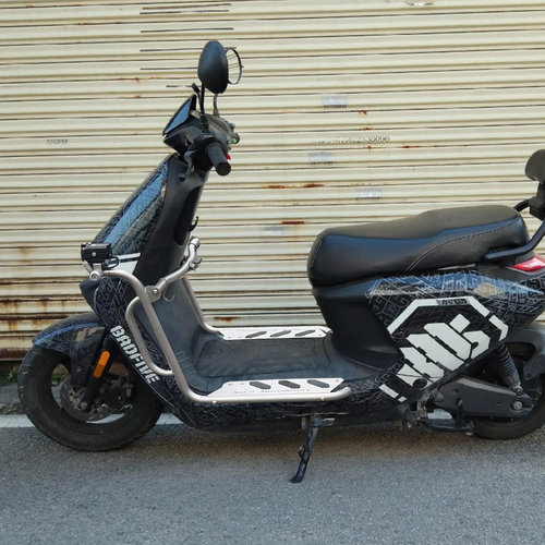 适用九号n90c护杠保险杠