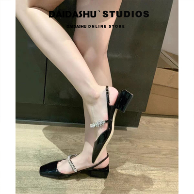 法式水钻包头凉鞋女夏黑色粗跟玛丽珍鞋配裙子一字带后空方头单鞋