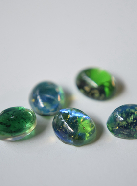 美国进口1970s古董琉璃【欧泊】花纹迷你6x8mm绿色贴片宝石