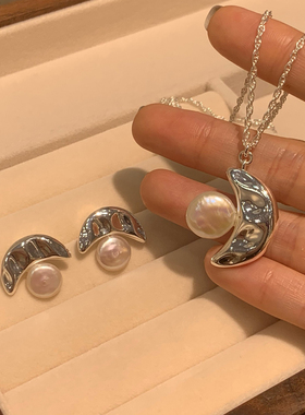 小众银色月牙天然珍珠项链