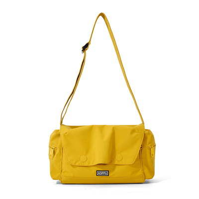 斜挎包女大容量通勤腋下单肩包