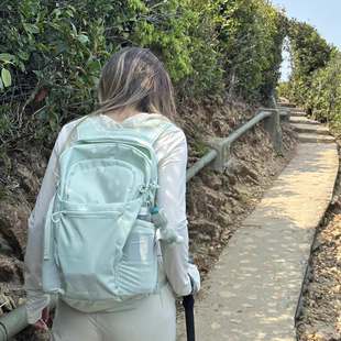 新款日光20L户外双肩包轻便男女徙步登山旅行包通勤电脑城市背包