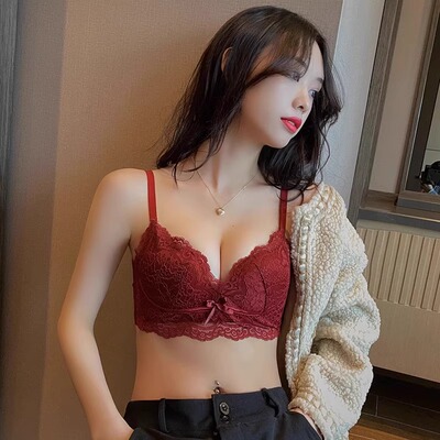 本命年红色无钢圈收副乳蕾丝文胸