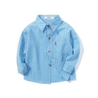 Озеро голубое озеро и голубая сетка