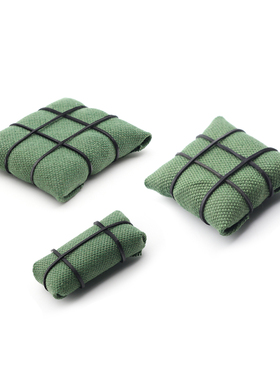 奥兰多汉特心情件行李包袱包裹军事物资模型1:35 32 24合金车摆件