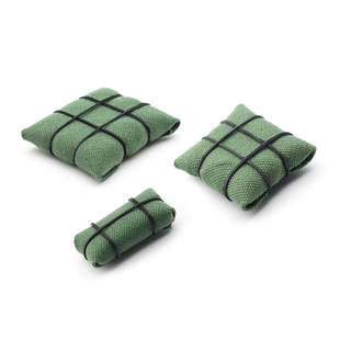 奥兰多汉特心情件行李包袱包裹军事物资模型1:35 32 24合金车摆件