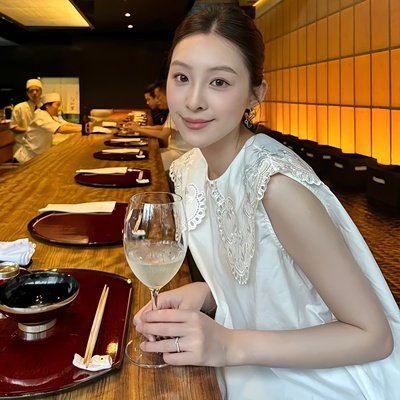 白色衬衫女夏2025新款重工镂空