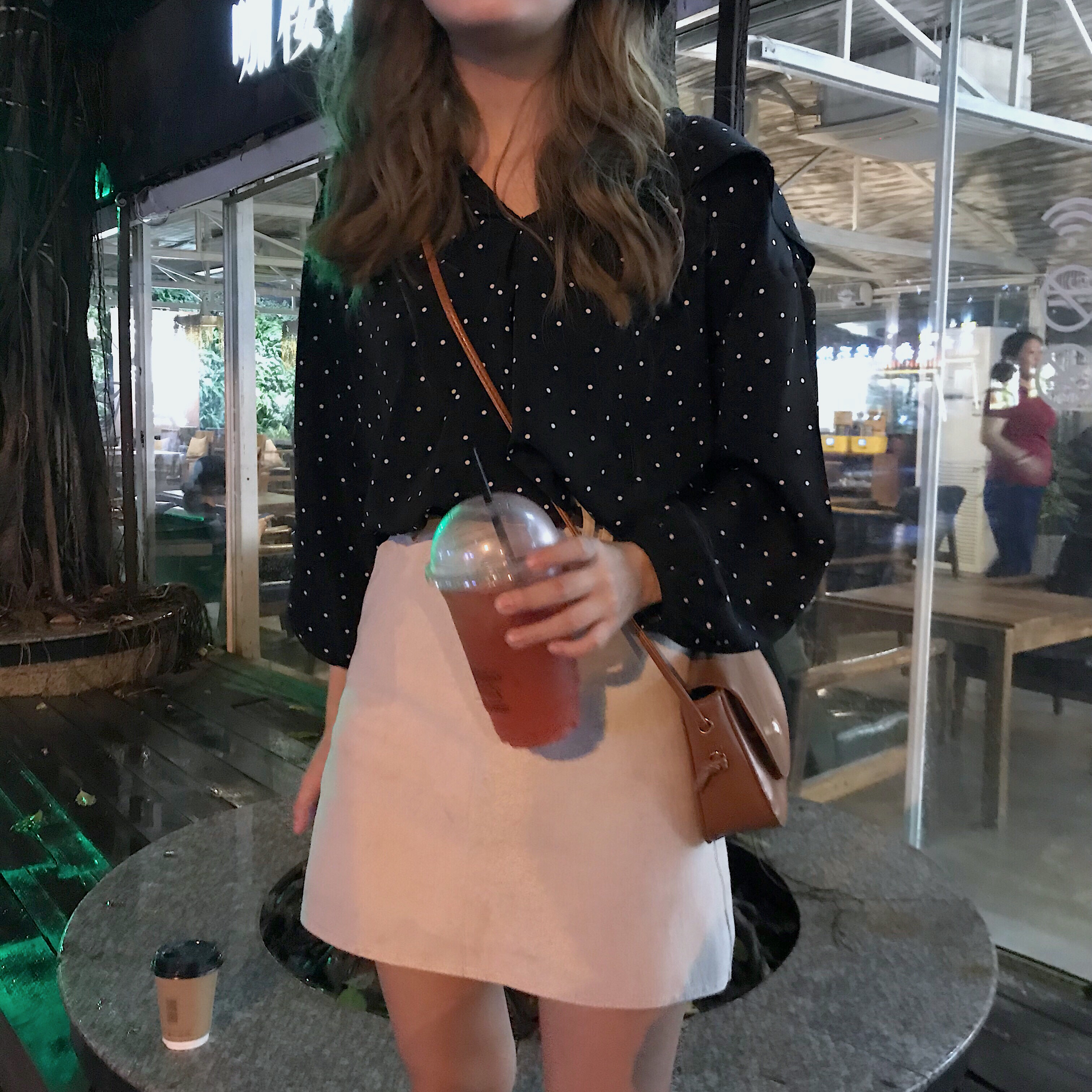 秋季韩版新款甜美荷叶V领灯笼袖小波点小衫长袖套头衬衣女装上衣