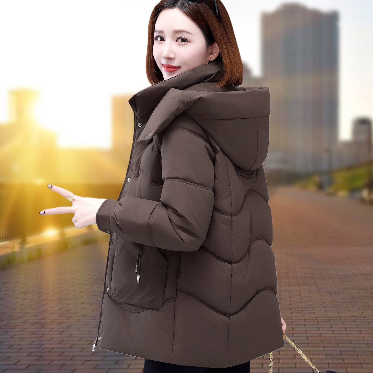 加厚羽绒棉服女款冬季2026新款爆款加厚棉衣短款小棉袄妈妈外套