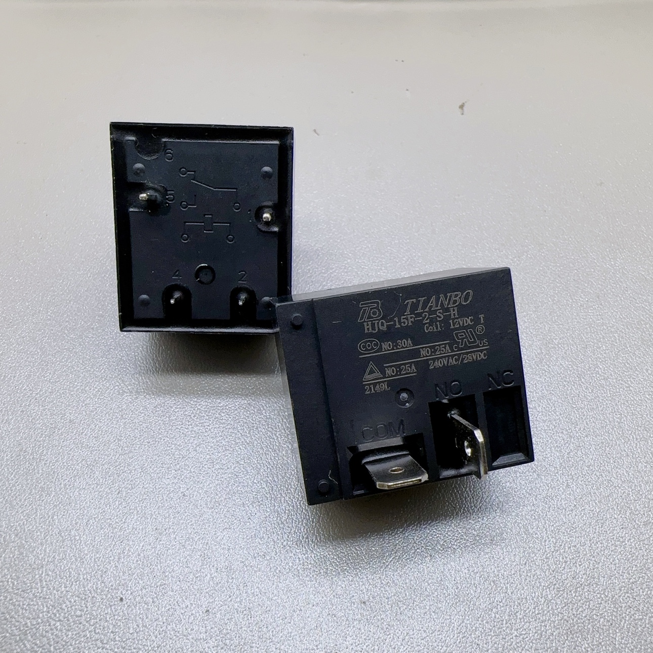 全新 HJQ-15F-2-S-H 12VDC 天波功率继电器 30A12V 电热水器空调