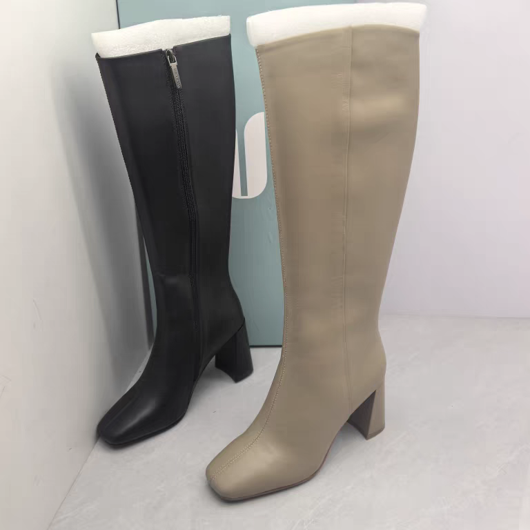 Comely康莉断码撤柜秋季真皮高跟高筒骑士靴侧拉链时尚方头长靴女