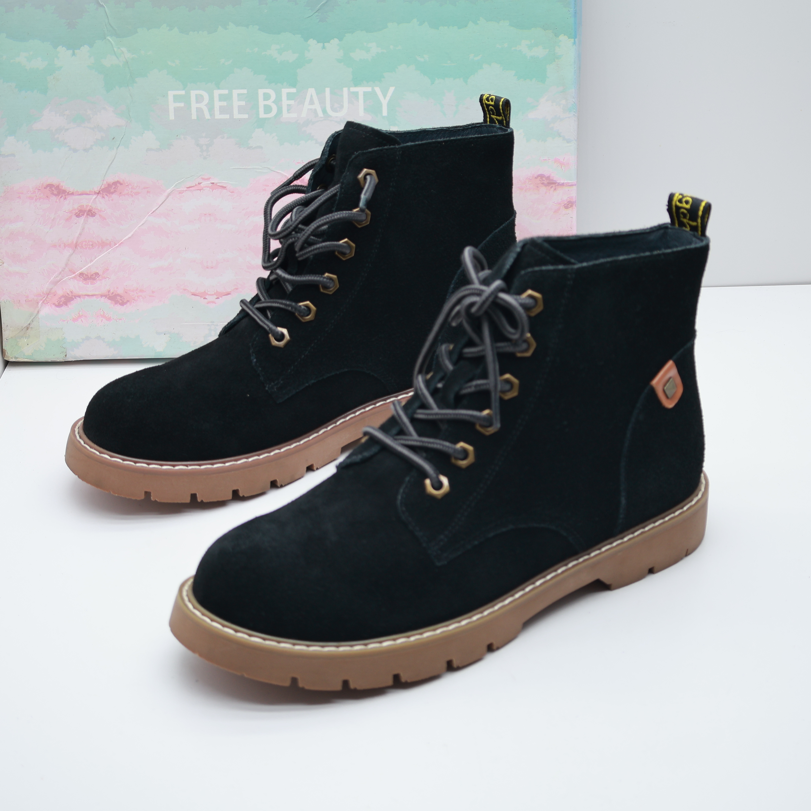 自由姿色撤柜断码秋季真皮松糕厚底休闲系带马丁靴圆头百搭女短靴