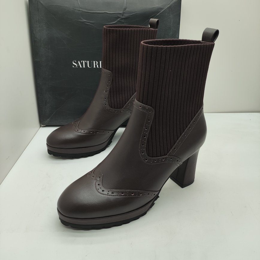 商场品牌撤柜断码秋冬季真皮休闲马丁靴粗高跟松紧套筒舒适女短靴