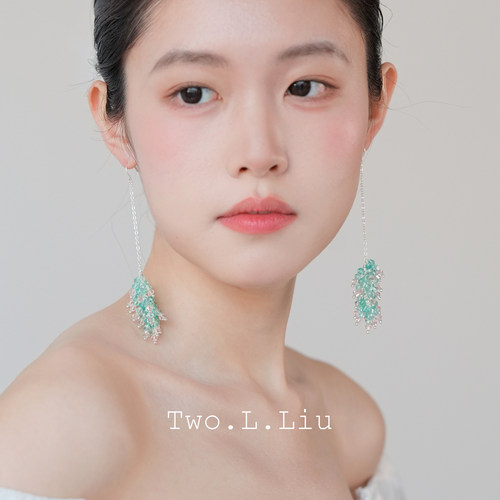 Two.L.Liu青绿复古长耳坠耳环