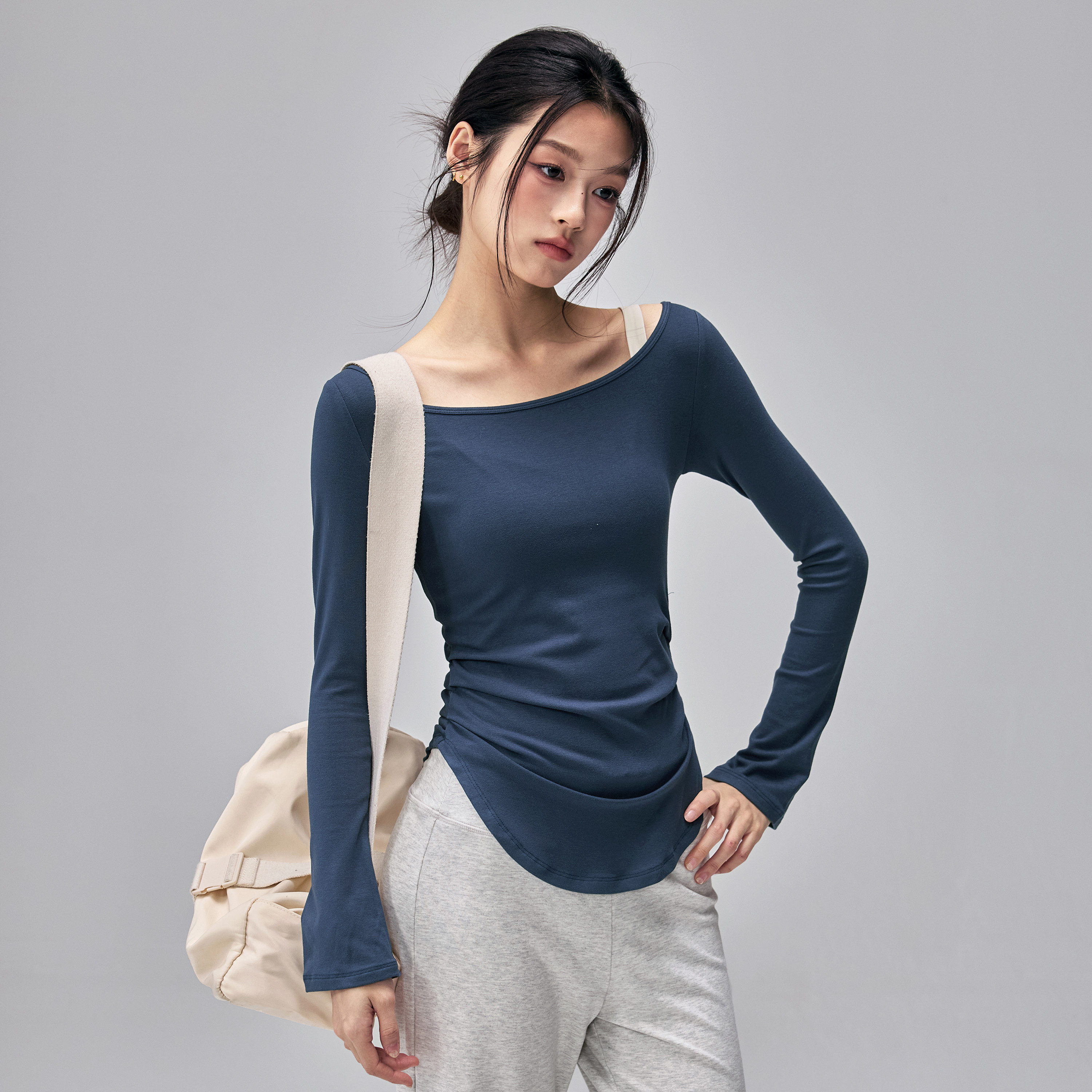 弹力瑜伽服长袖U领显瘦运动上衣外穿普拉提训练跑步健身T恤秋冬新,运动/瑜伽/健身/球迷用品,瑜伽t恤,淘宝优惠券,粉丝福利购,淘宝优惠卷