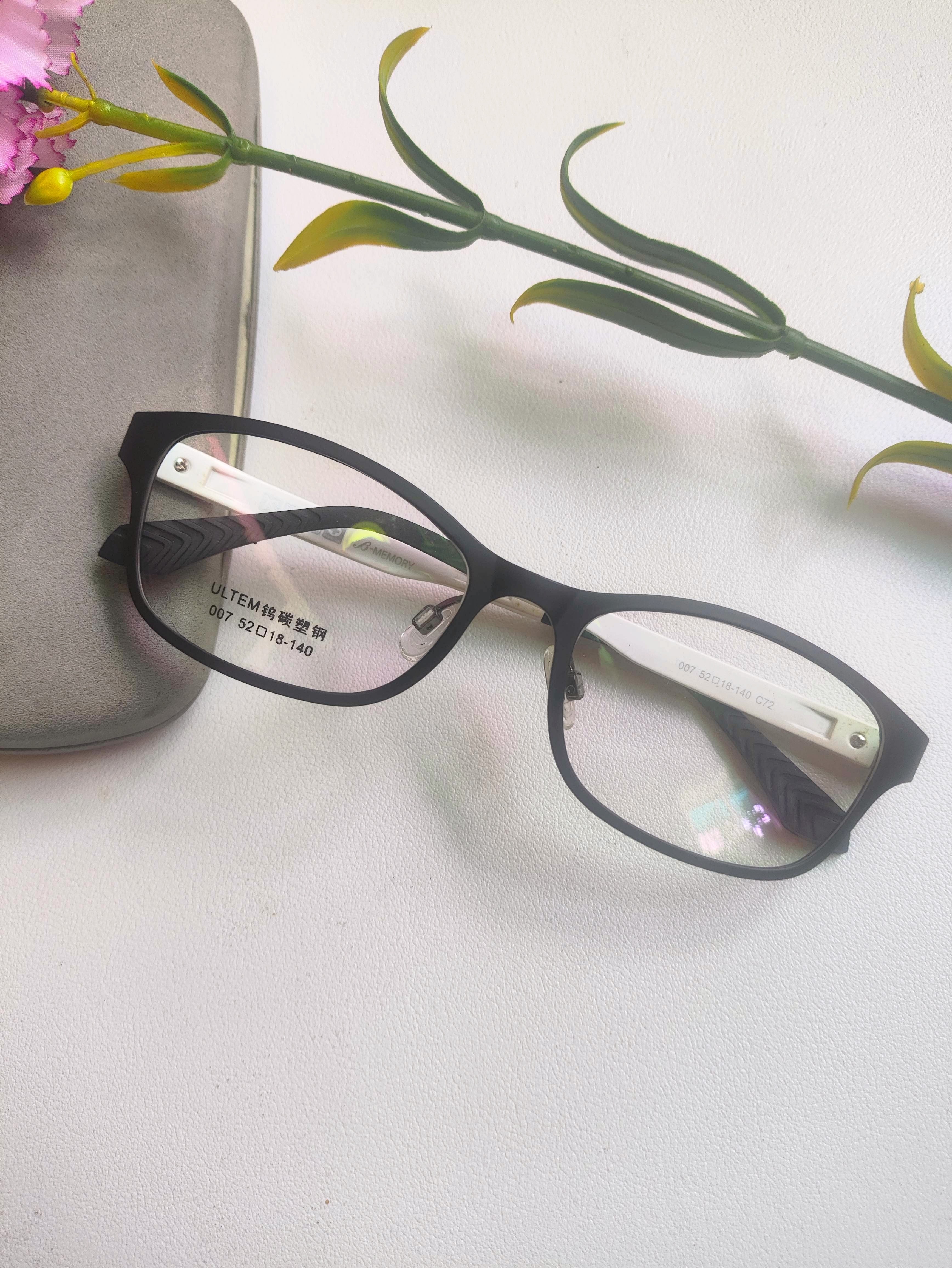 时尚经典款椭圆镜框女士镜架钨钛塑钢超轻盈耐用ULTEM近视眼镜007