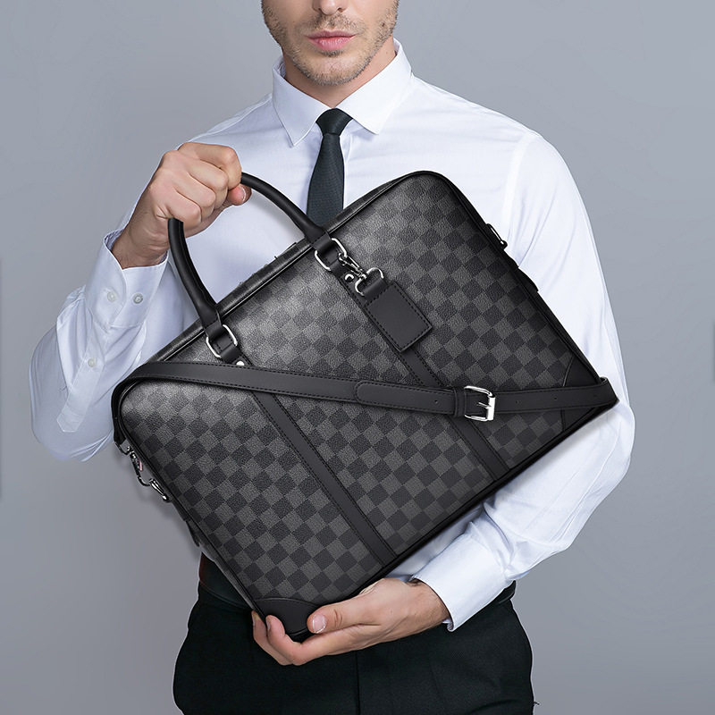 2025男包休闲手提包大容量格纹斜挎单肩包外贸爆款公文包男托特包